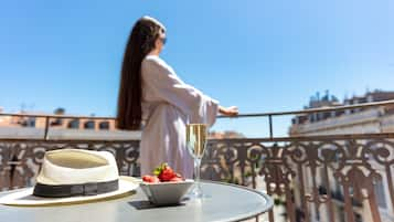 Chambre Rotonde (Dégustation de Vin Offerte) | Vue de la chambre