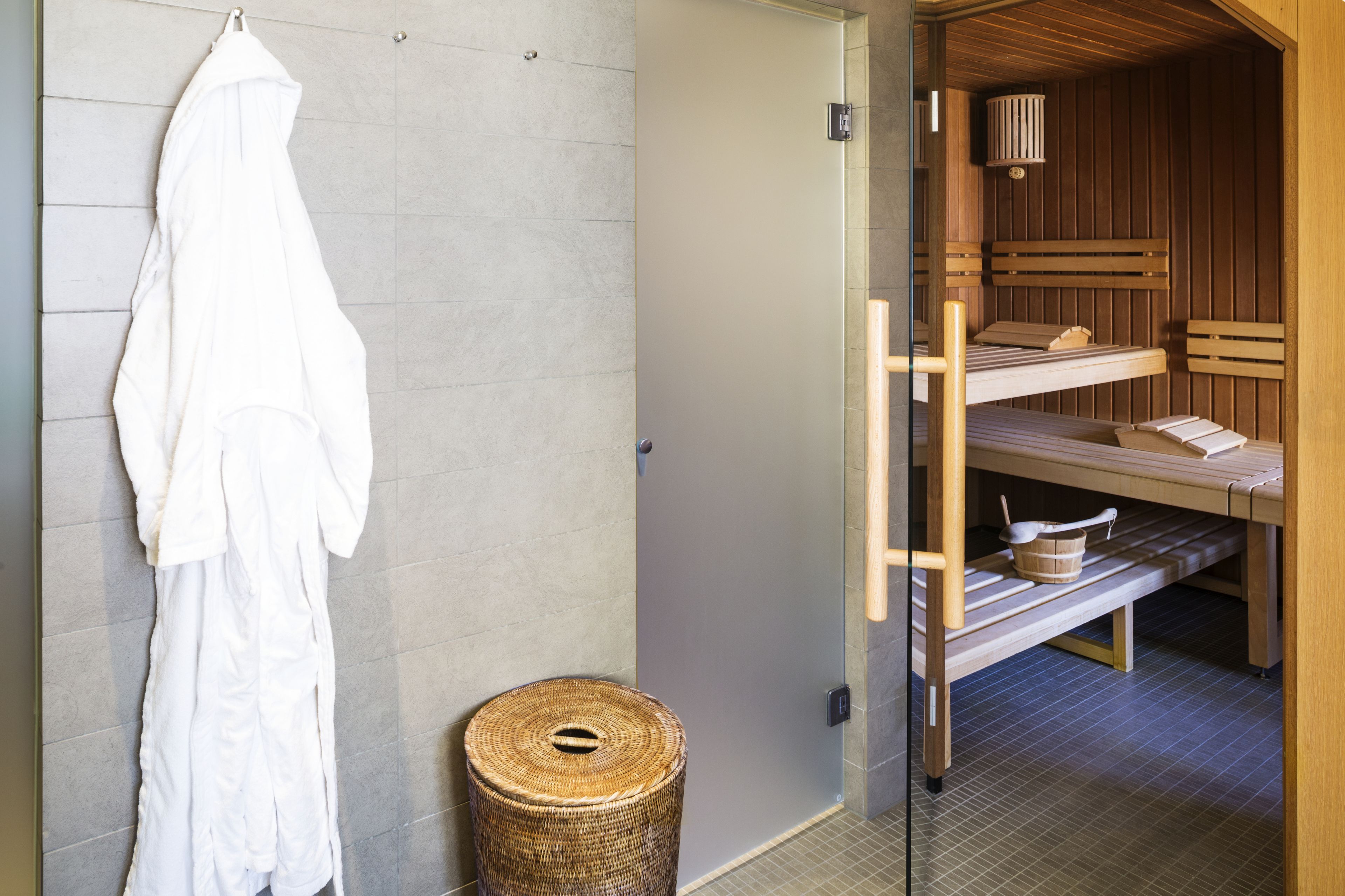 sauna, steam room