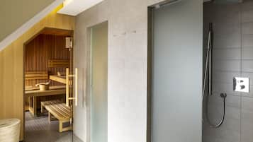 Sauna, steam room