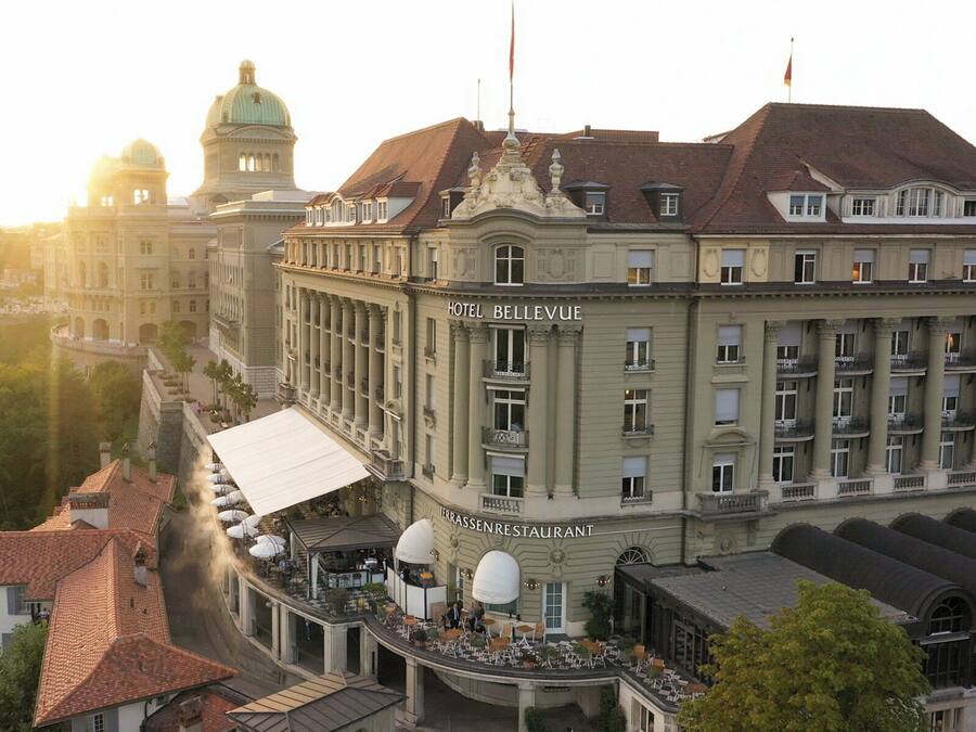 Blick auf die Strasse