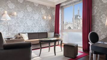 Suite | Minibar, una scrivania, insonorizzazione, Wi-Fi gratuito