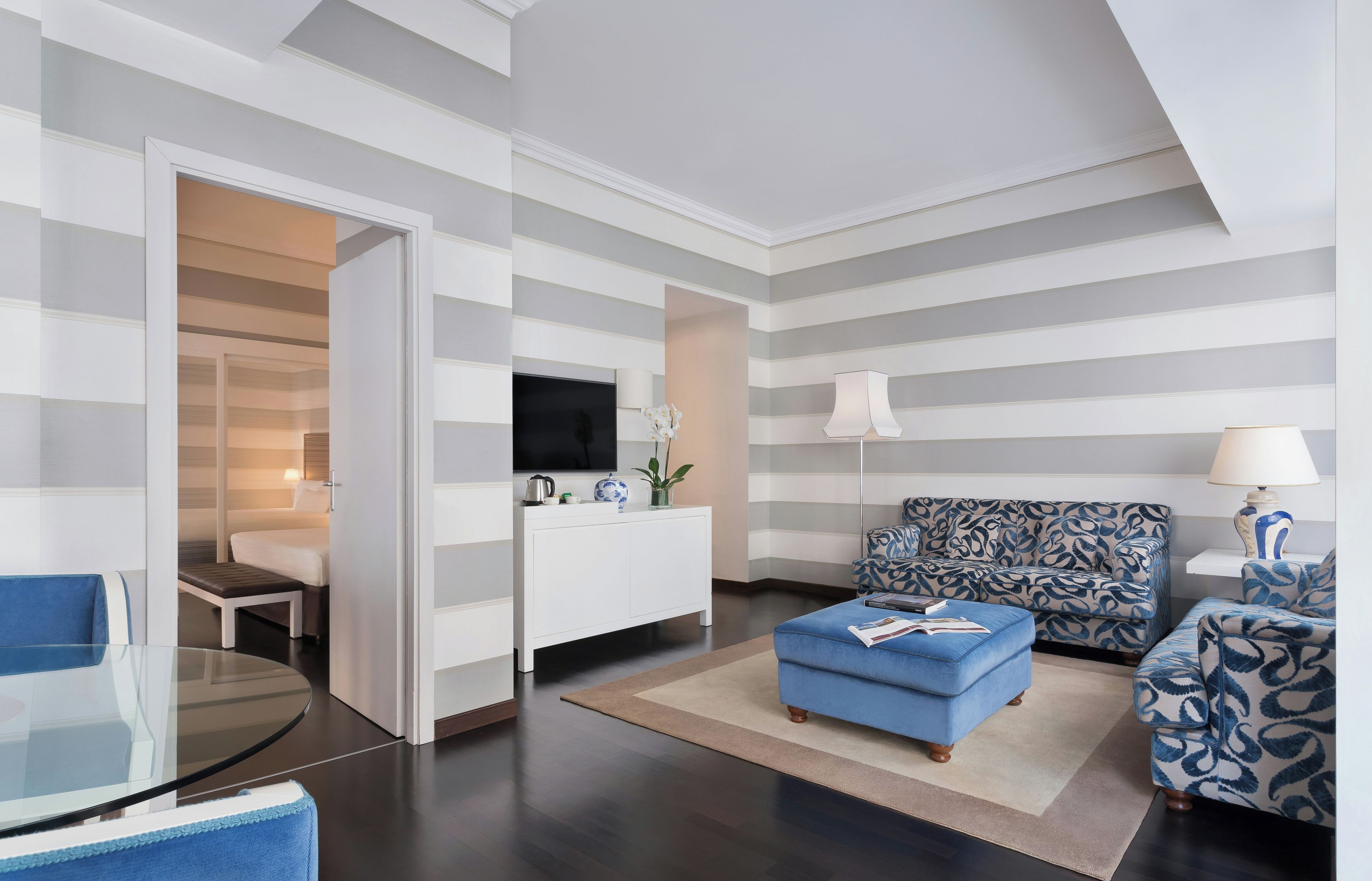 Suite Signature | Minibar, escritorio, sistema de insonorización y wifi gratis