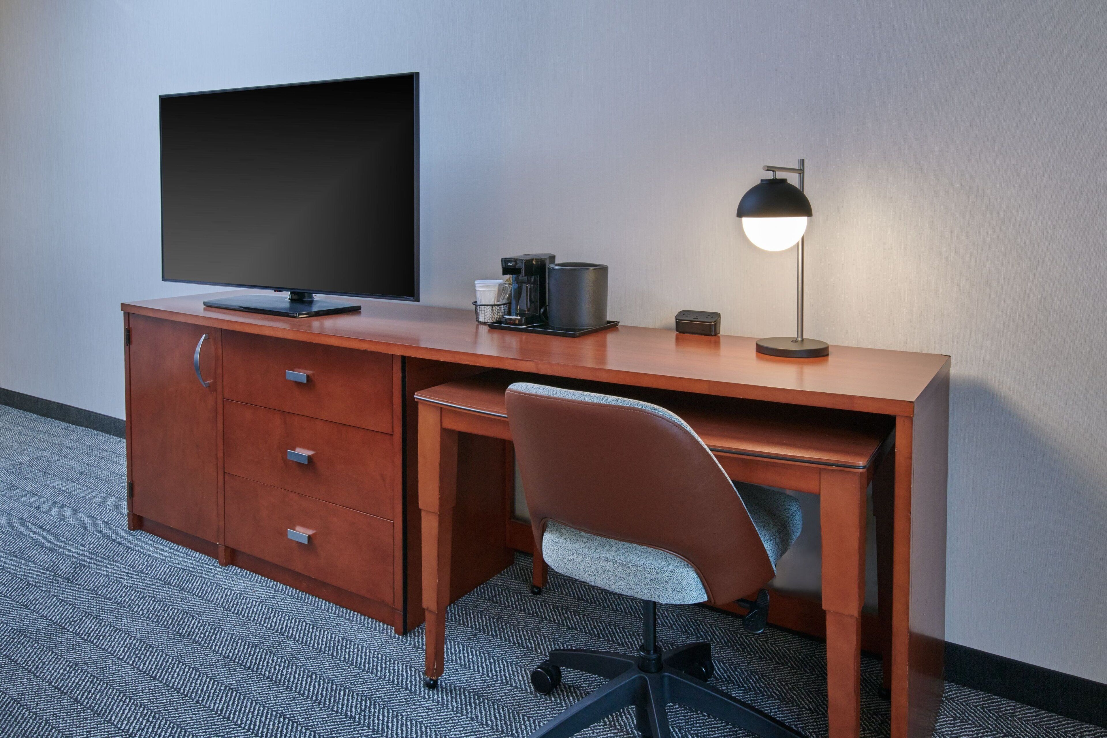 1 bedroom, desk, iron/ironing board, free cots/infant beds