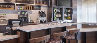 คอร์ทยาร์ดบายแมริออท ดีทรอยต์ ลิโวเนีย