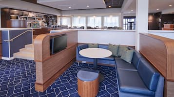 Lobby-Lounge