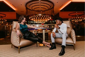 2 bars/lounges, 3 poolside bars - SAHARA Las Vegas (Las Vegas)