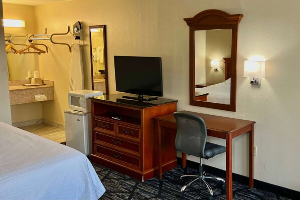 Desk, blackout curtains, iron/ironing board, free WiFi