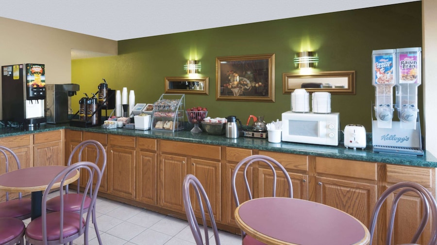 Baymont by Wyndham Troy