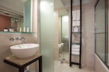 DoubleTree by Hilton San Juan - Image 6