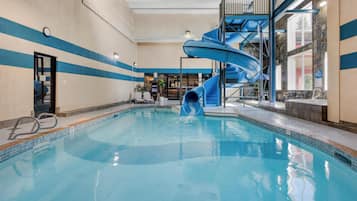 Una piscina techada