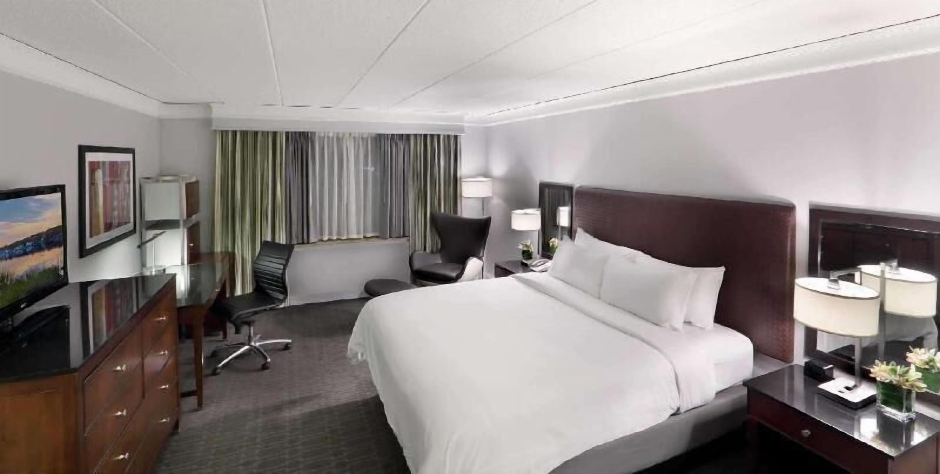 Premium bedding, down comforters, pillowtop beds, in-room safe