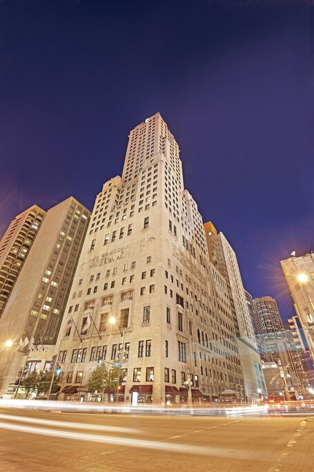 InterContinental Chicago Magnificent Mile, an IHG Hotel - Image 81