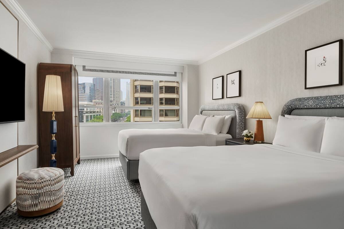 Egyptian cotton sheets, premium bedding, down comforters, pillowtop beds