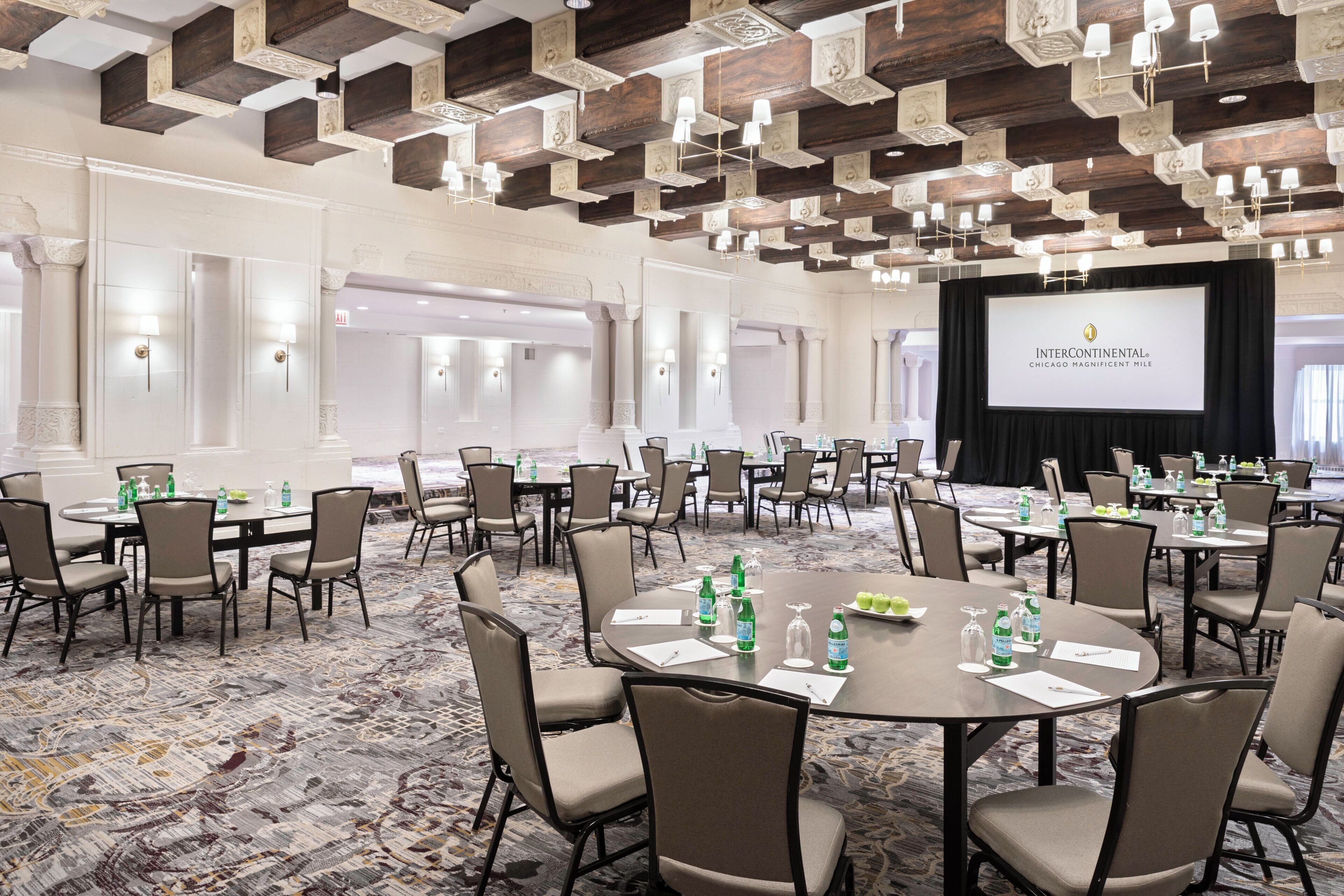 Photo - InterContinental Chicago Magnificent Mile by IHG