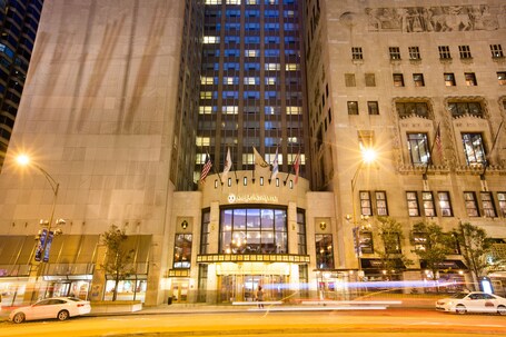 InterContinental Chicago Magnificent Mile, an IHG Hotel - Image 12