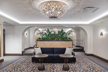 Meeting space at InterContinental Chicago Magnificent Mile by IHG