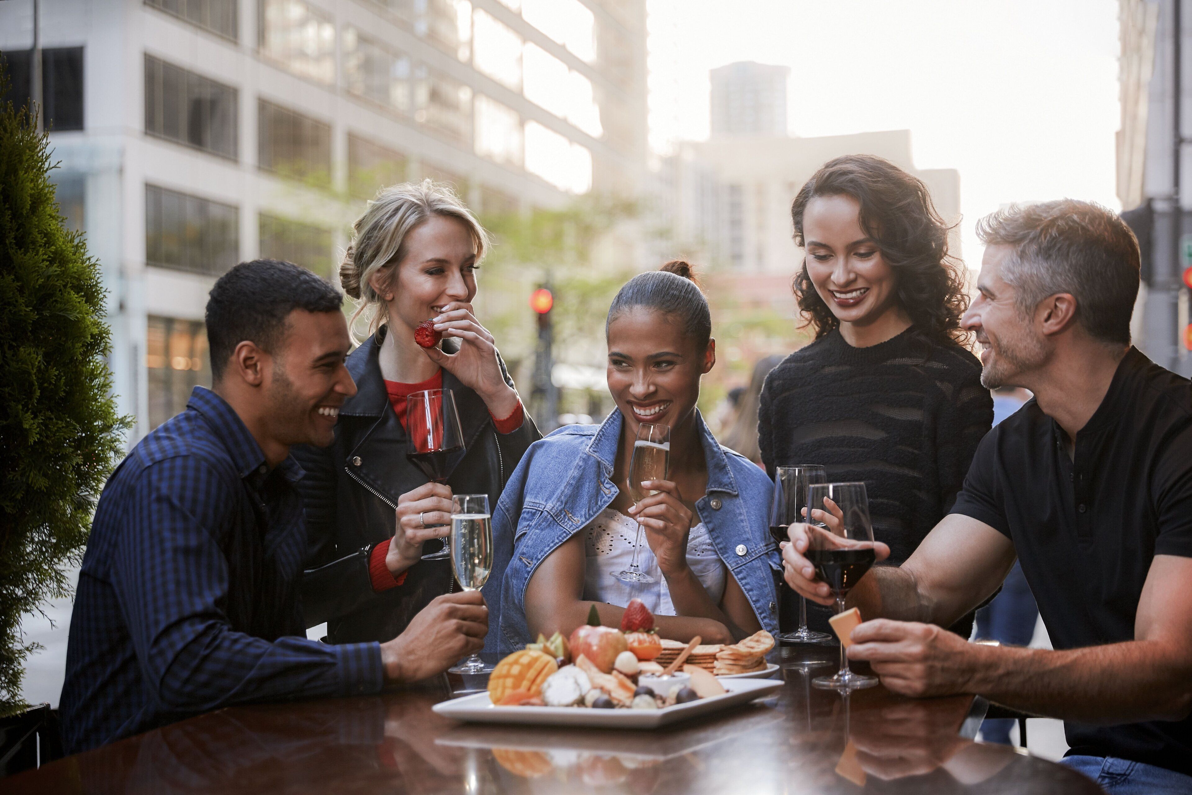 Photo - InterContinental Chicago Magnificent Mile by IHG
