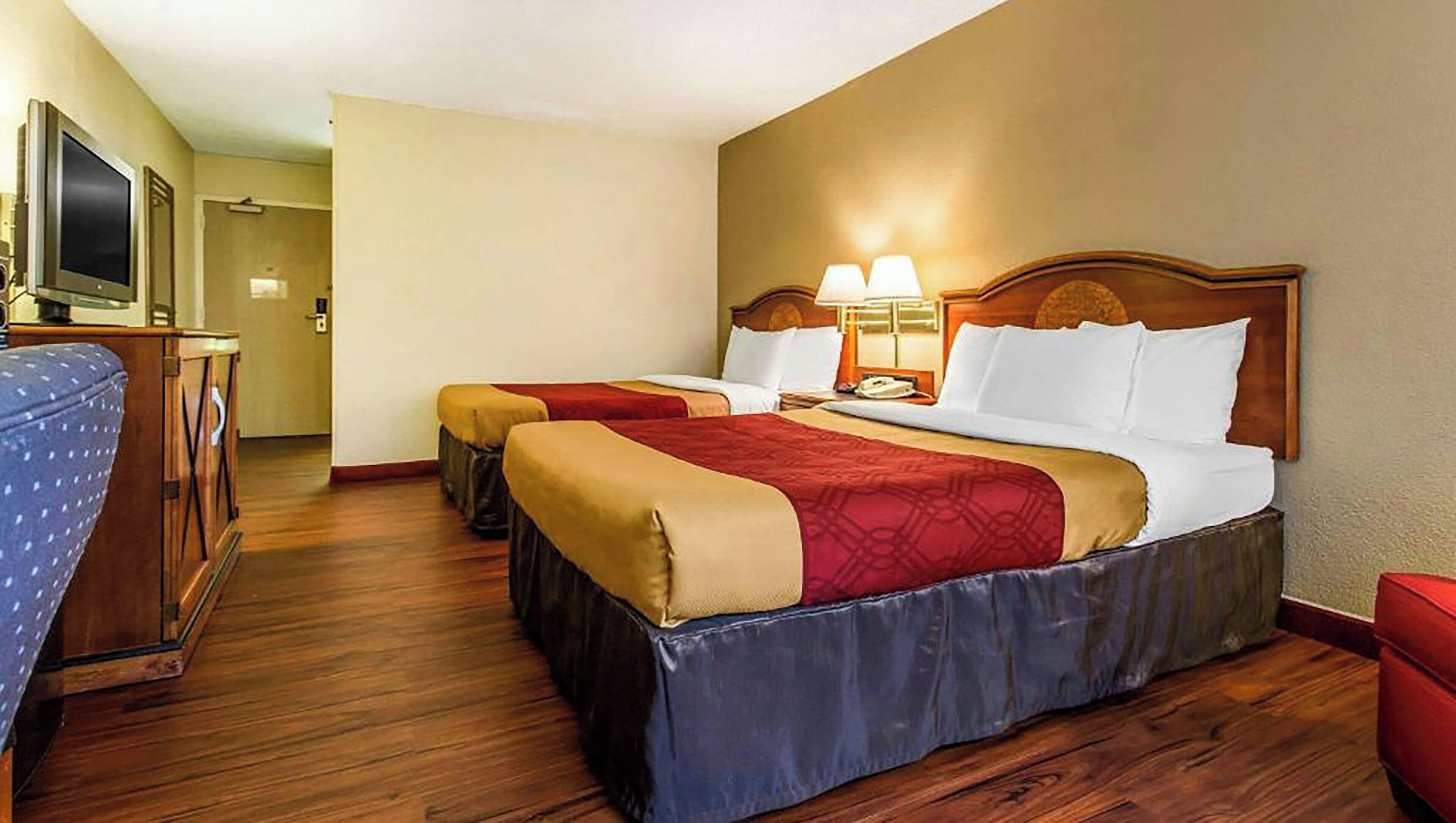Foto - Studios & Suites 4 Less Charlotte