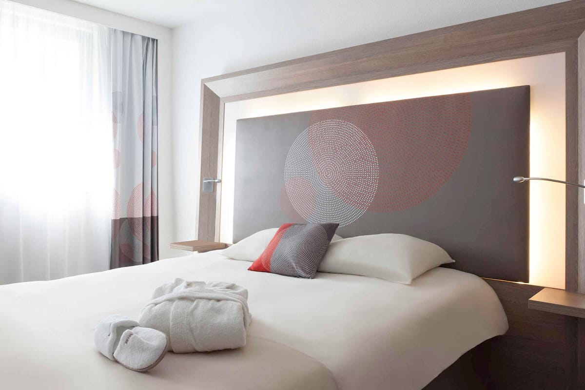 Suite, 1 King Bed