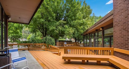 Best Western Braddock Inn