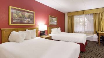 Standard Room, 2 Double Beds, Non Smoking, Refrigerator & Microwave (Pet Friendly)