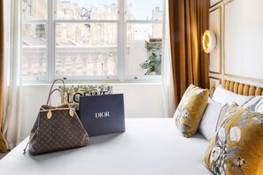 Draps italiens de Frette, literie de qualité, minibar