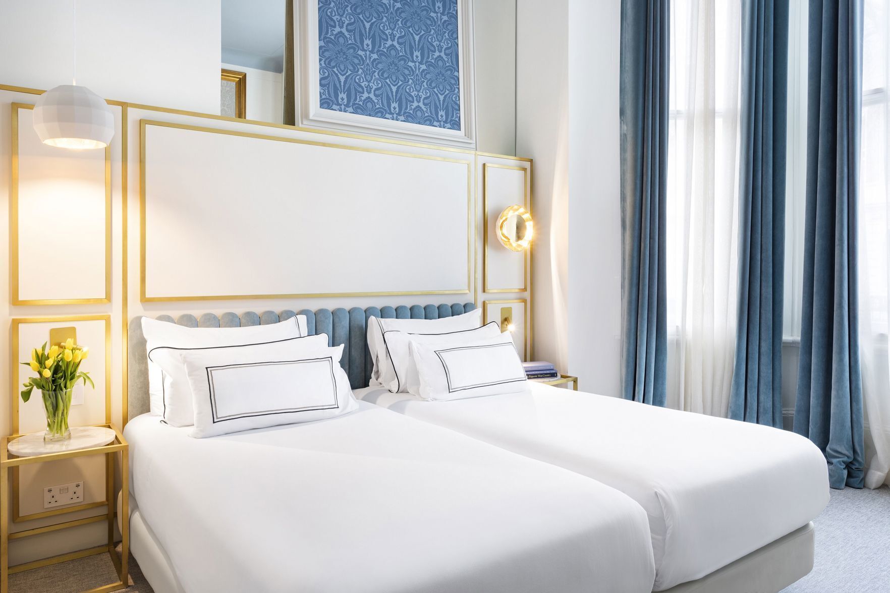 Frette Italian sheets, premium bedding, minibar, in-room safe