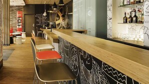 Bar (di hartanah)