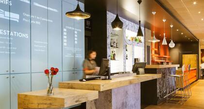 ibis Versailles Château