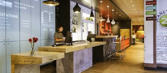 ibis Versailles Château
