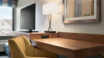 1 bedroom, hypo-allergenic bedding, individually furnished, desk
