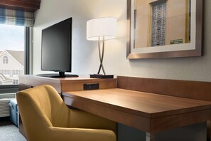 Hypo-allergenic bedding, individually furnished, desk