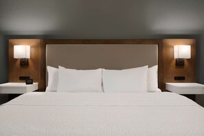1 bedroom, hypo-allergenic bedding, individually furnished, desk