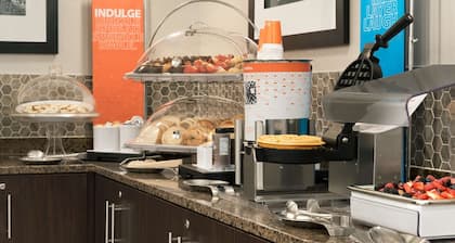 Hampton Inn Appleton-Fox River Mall Area