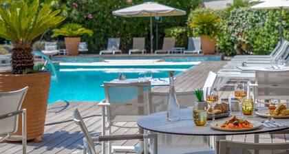 Mercure Hyeres Centre CĂŽte d'Azur