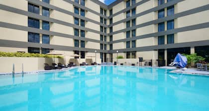 DoubleTree by Hilton Hotel Orlando East - UCF Area