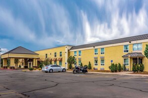 Exterior - Quality Inn Trinidad (Trinidad)