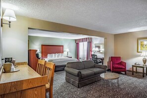 Bureau, espace de travail pour ordinateur portable