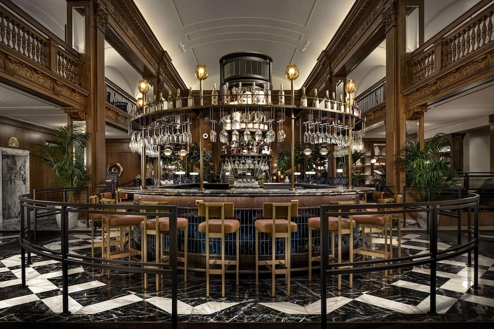 luxury hotels in Seattle
