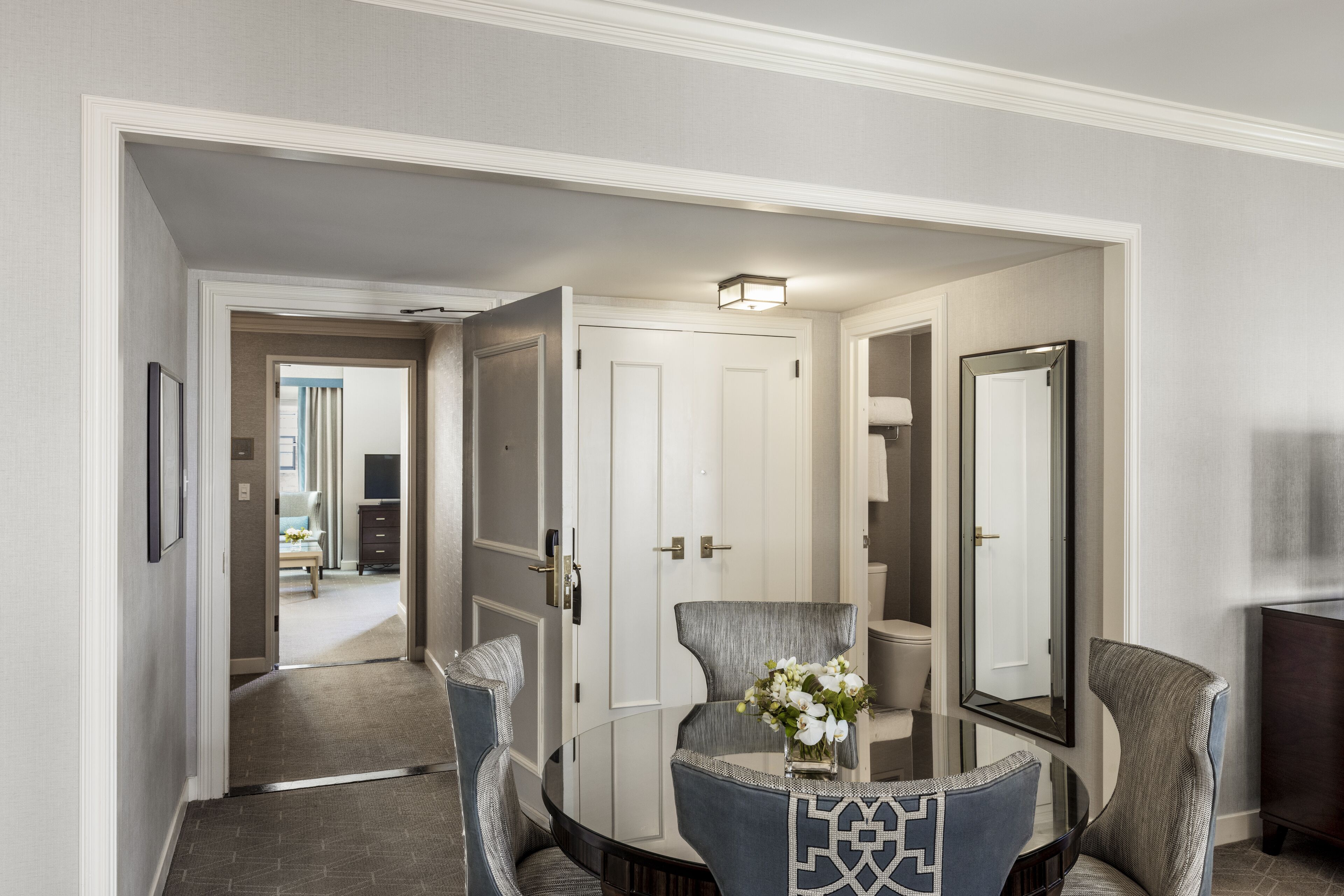 Grand Suite, 1 King Bed (1 Bedroom) | Egyptian cotton sheets, premium bedding, down comforters, pillowtop beds
