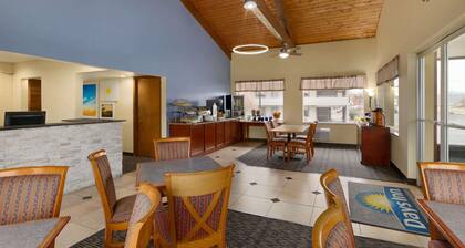 Days Inn by Wyndham Oak Ridge Knoxville
