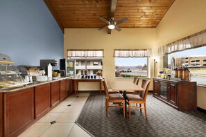 Restaurant - Days Inn by Wyndham Oak Ridge Knoxville (Oak Ridge)