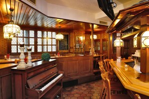 Bar (en la propiedad)