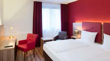 Allergikerbettwaren, Zimmersafe, Schreibtisch