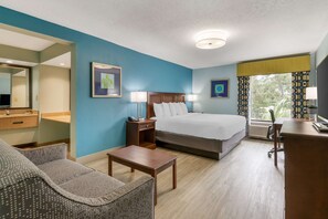 Desk, laptop workspace, blackout drapes, iron/ironing board - Best Western Plus Myrtle Beach @ Intracoastal (Myrtle Beach)