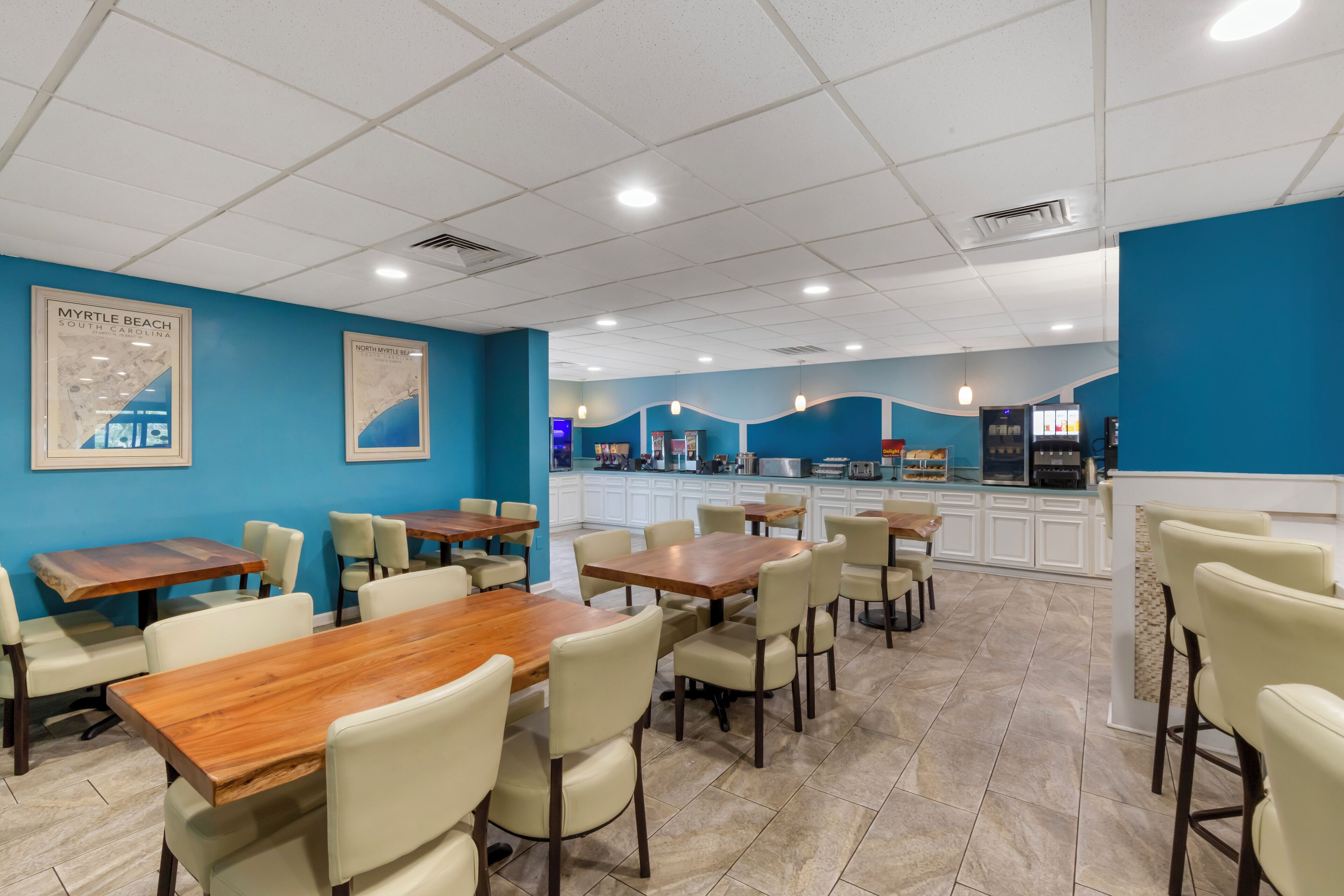 Free daily full breakfast 