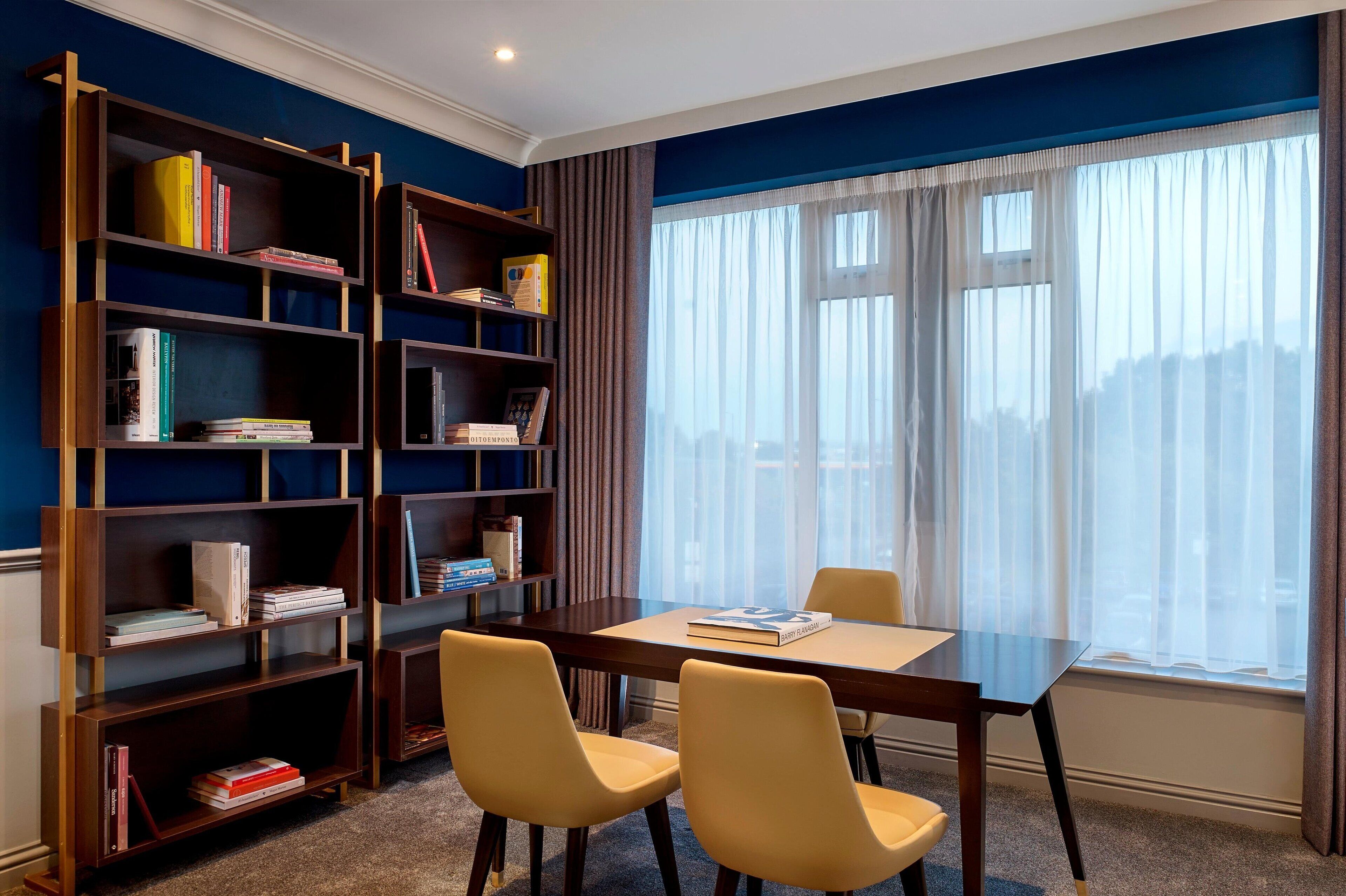 presidential suite, 1 king bed, non smoking | premium bedding, in-room safe, desk, laptop workspace