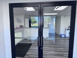 Mostrador para check-in y check-out