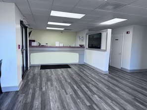 Check-in/check-out kiosk