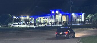 Florence Inn and Suites